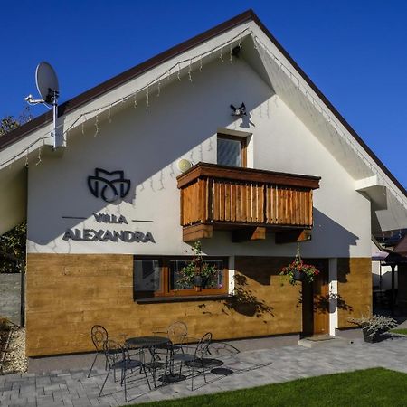 Villa Alexandra Bešeňová Exteriör bild